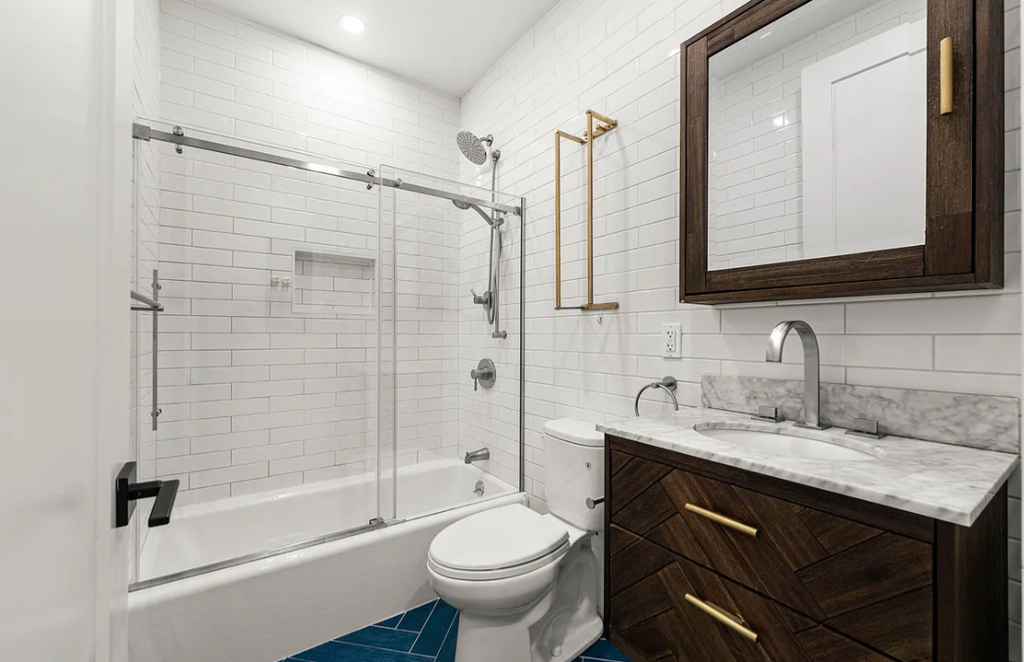 119 West 10th Street - Photo 6