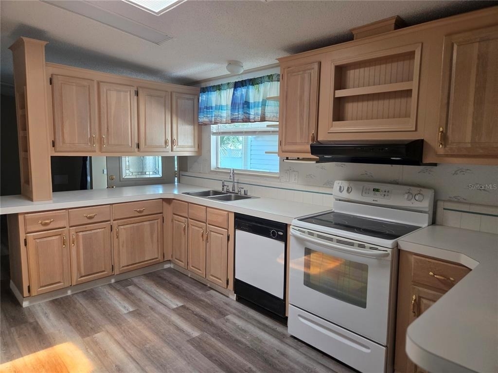 3224 Manatee Road - Photo 6