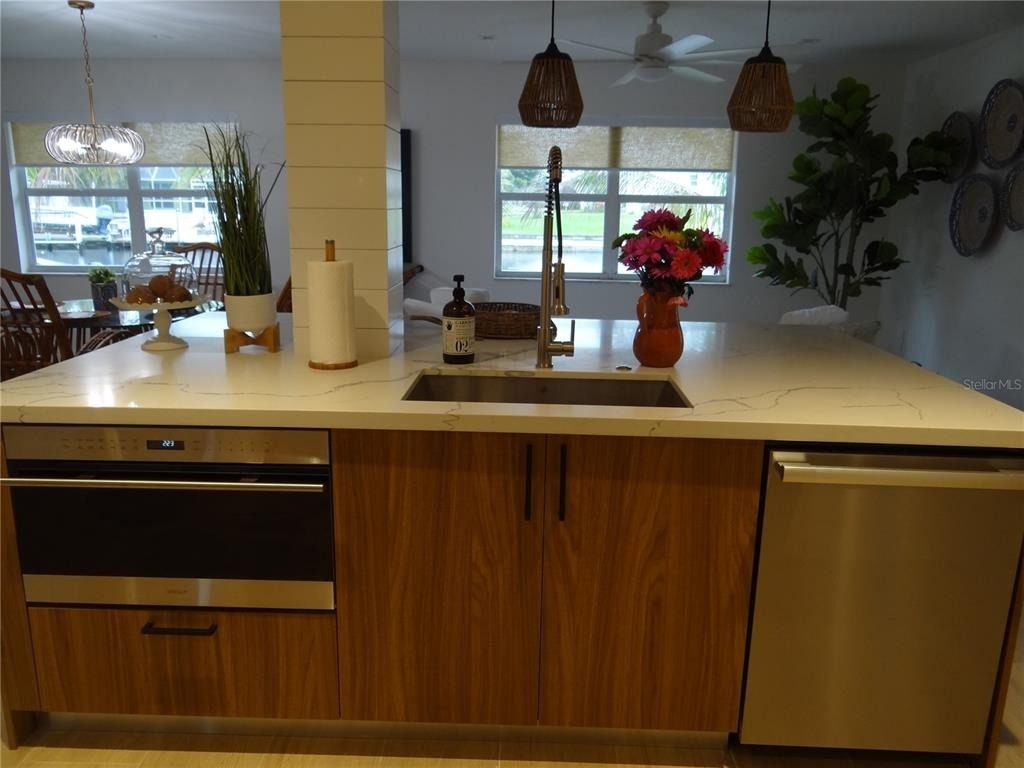 470 Bal Harbor Boulevard - Photo 6