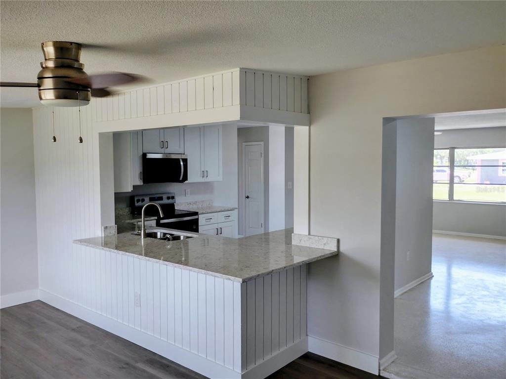 5004 22nd Avenue W - Photo 3