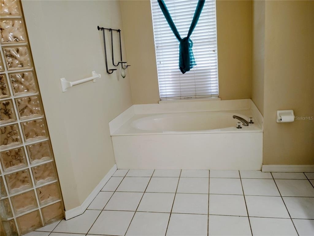 4509 30th Lane E - Photo 8