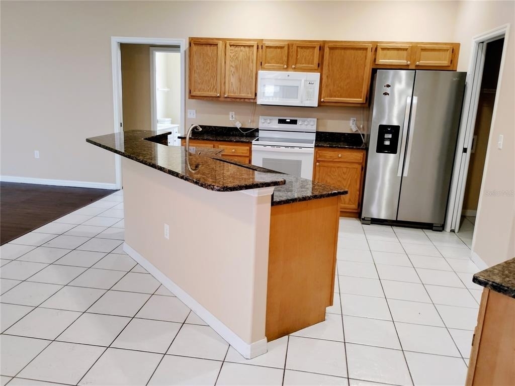 4509 30th Lane E - Photo 3