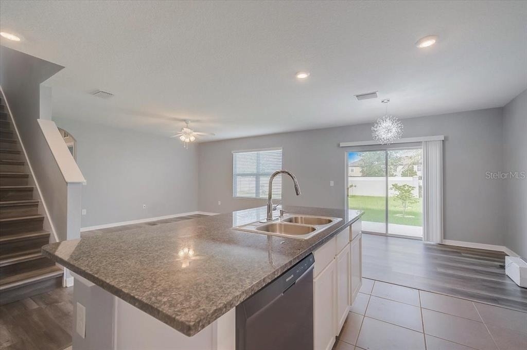3919 Willow Branch Place - Photo 9