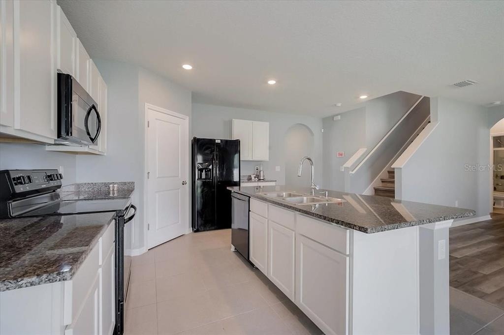 3919 Willow Branch Place - Photo 8
