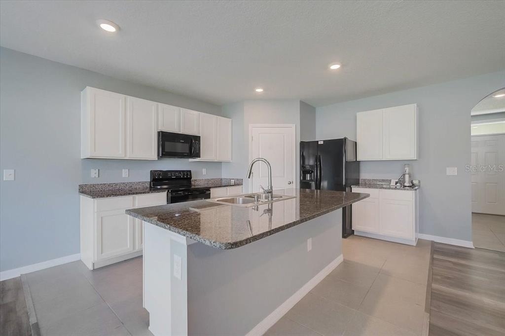 3919 Willow Branch Place - Photo 7