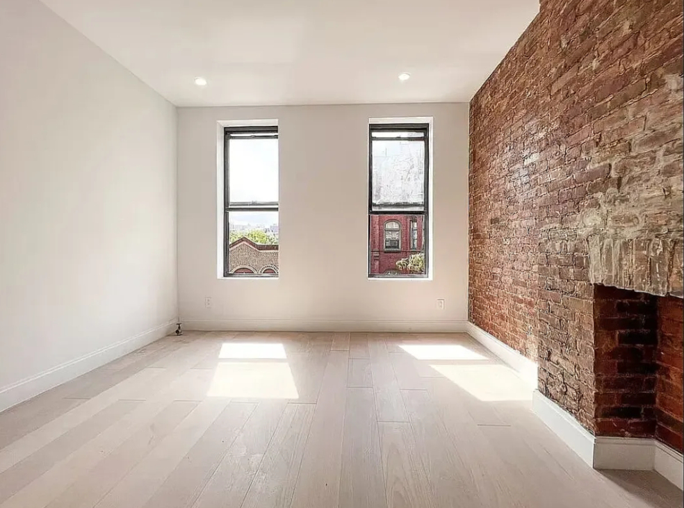 627 East 6th Street - Photo 5