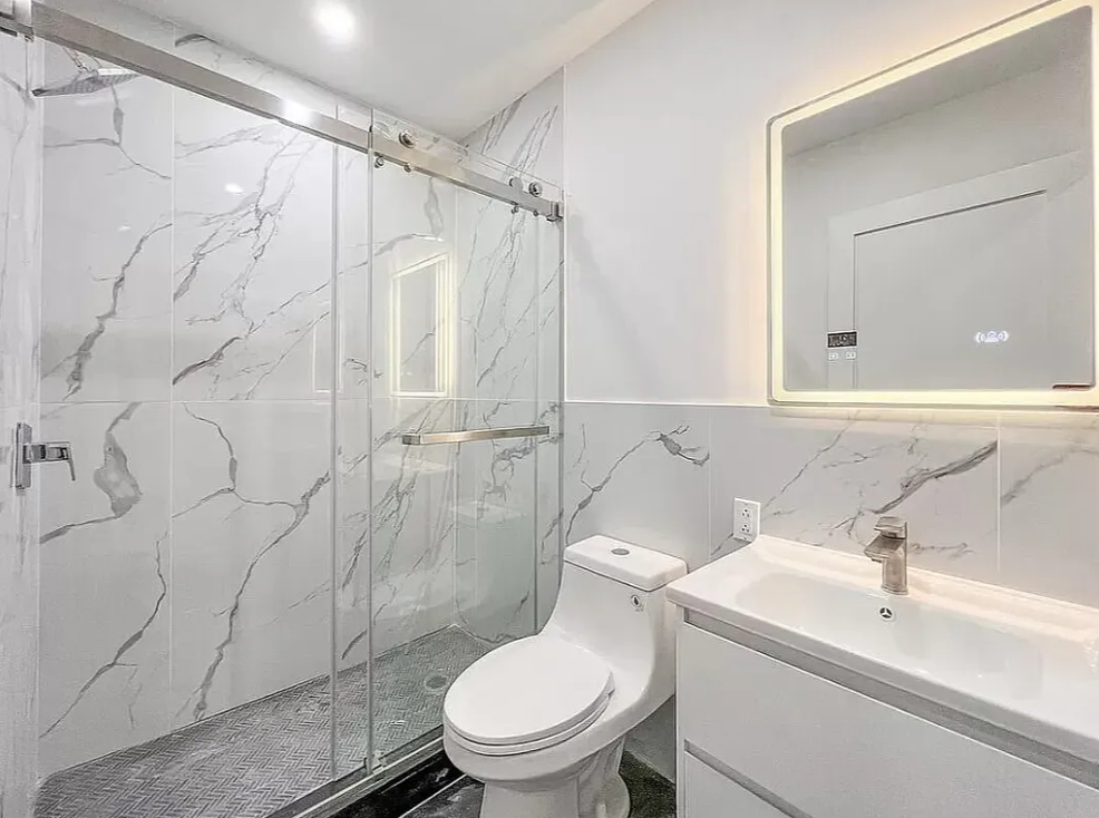 627 East 6th Street - Photo 6