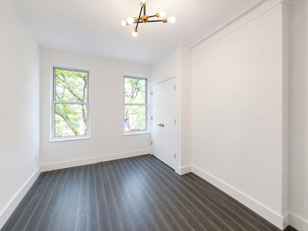 416 Rogers Avenue - Photo 6