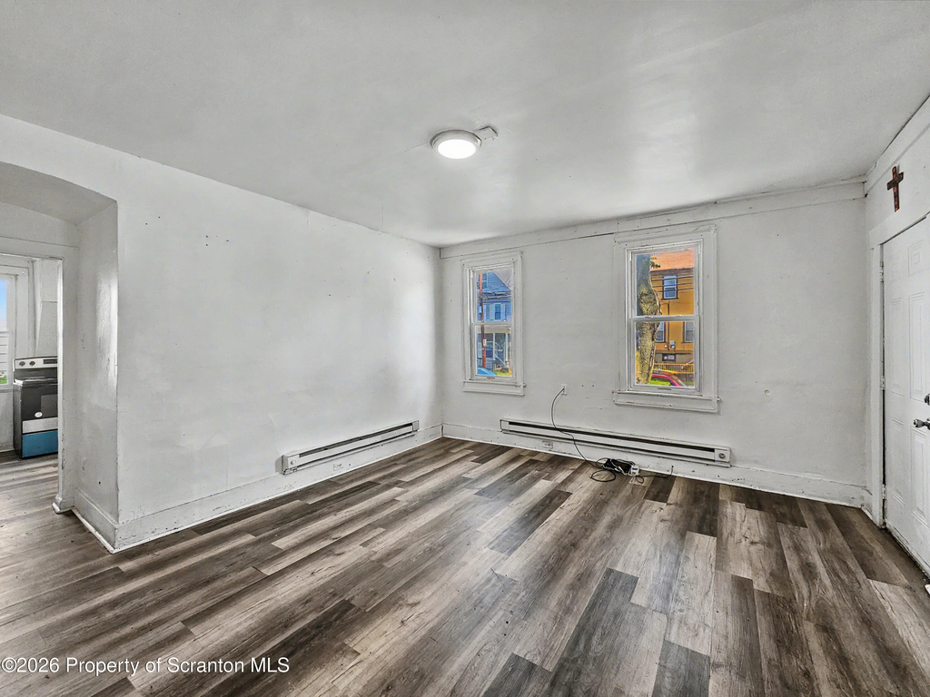 602 Prospect Avenue - Photo 1