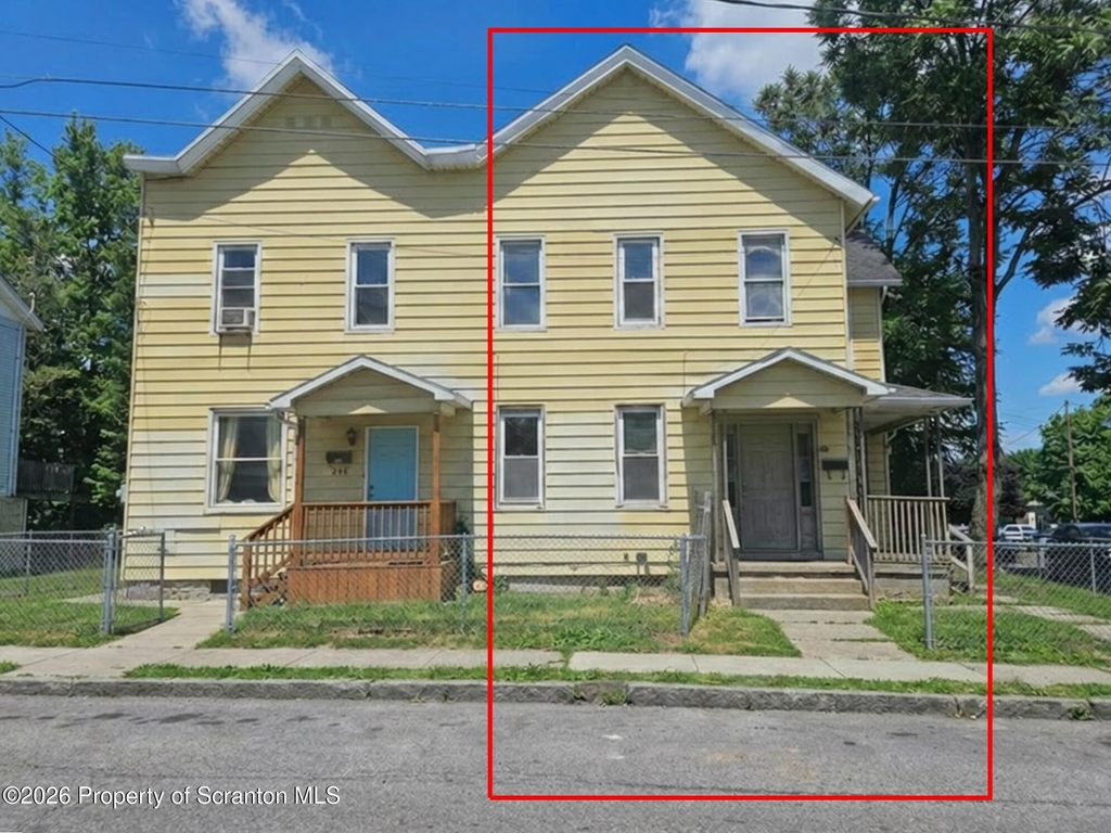 602 Prospect Avenue - Photo 0