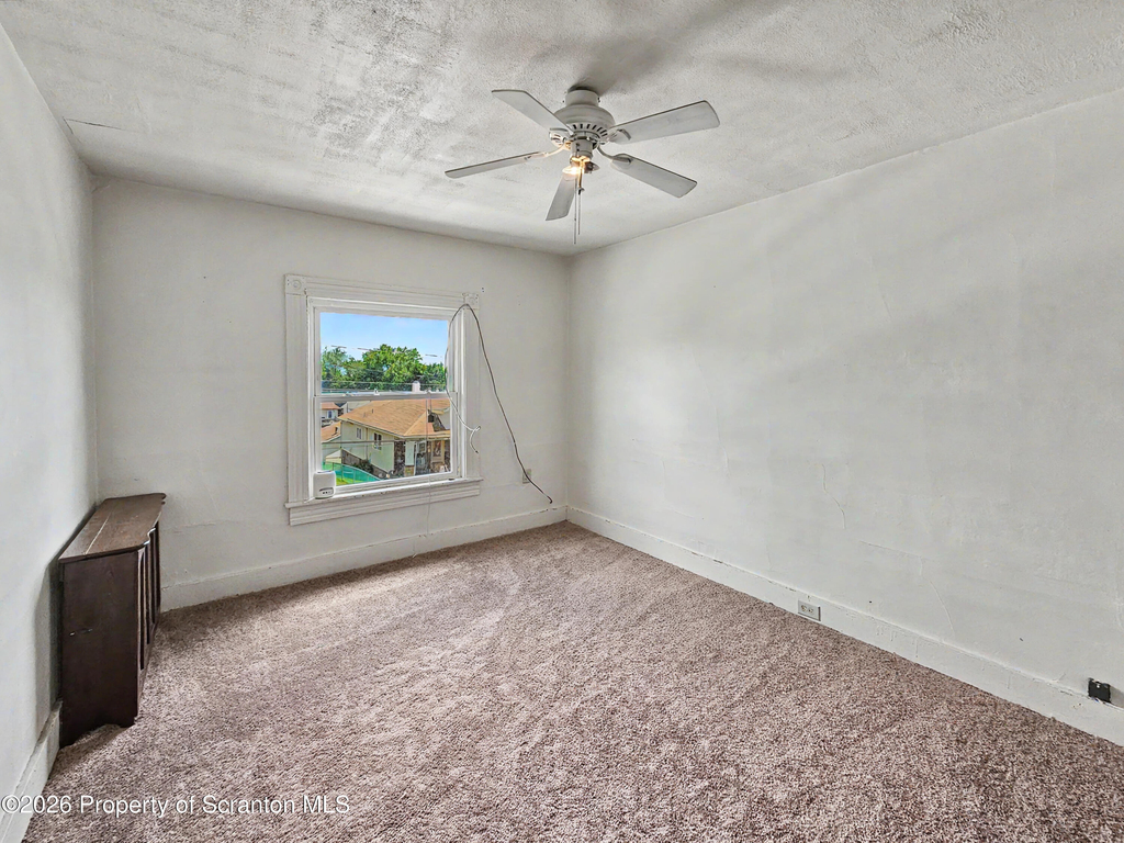 1315 Farr Street - Photo 4