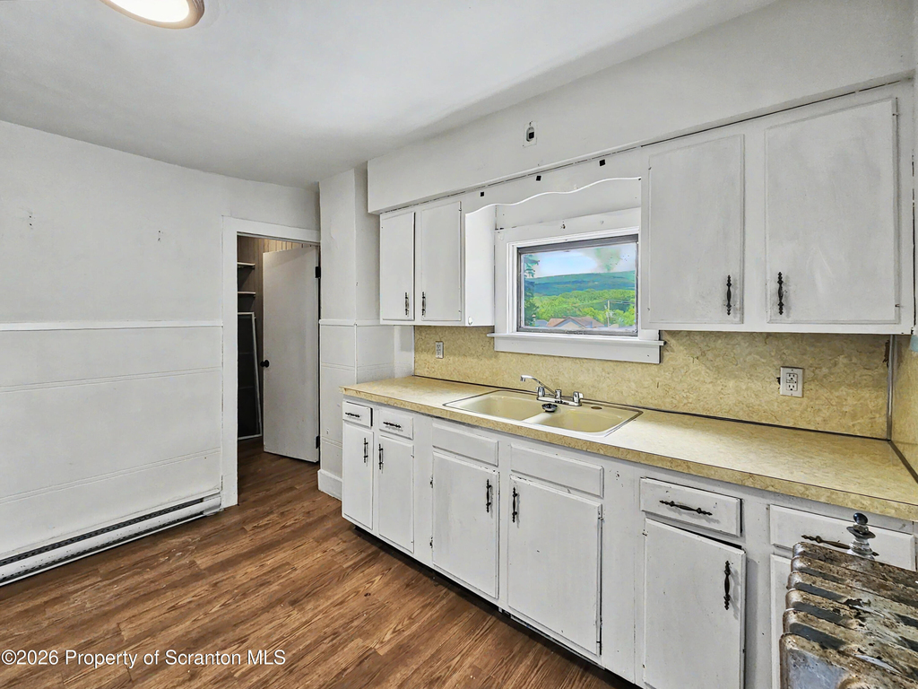 310 21st Avenue - Photo 4