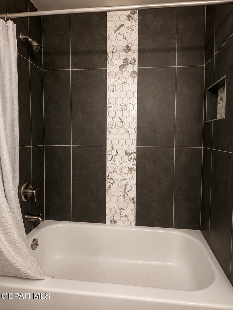 836 Sunset Park Drive - Photo 9