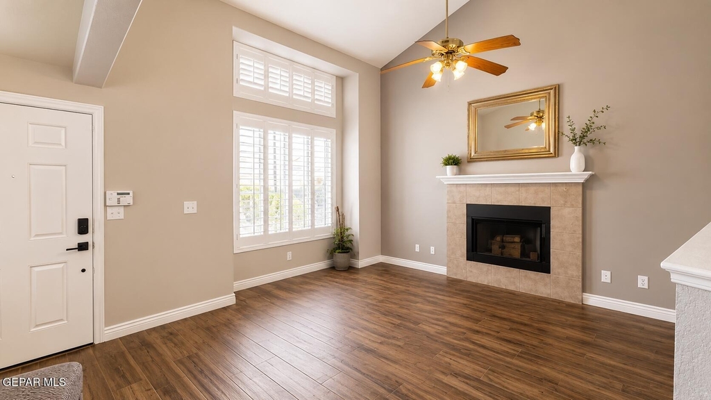 836 Sunset Park Drive - Photo 1