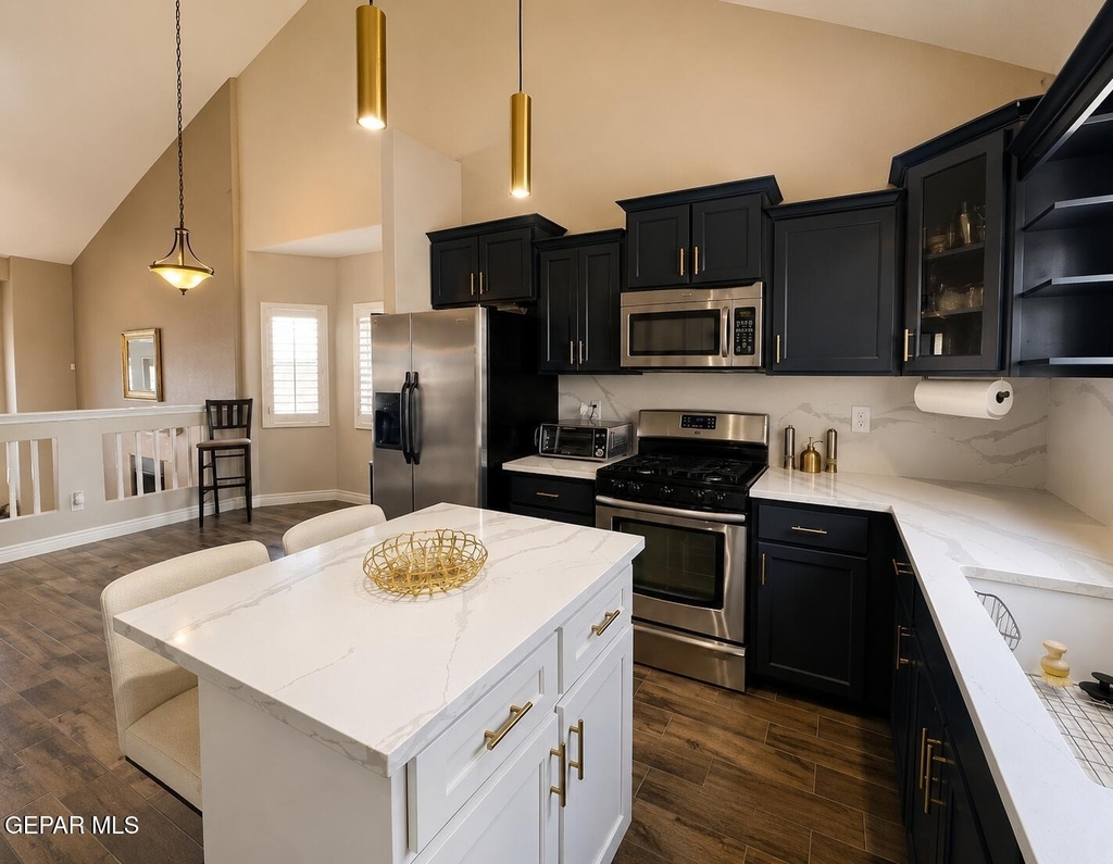 836 Sunset Park Drive - Photo 5