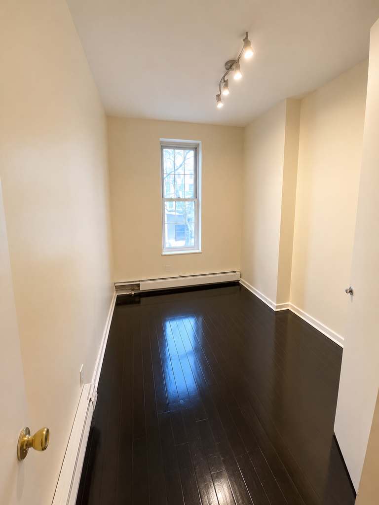 237 Kingston Avenue - Photo 3