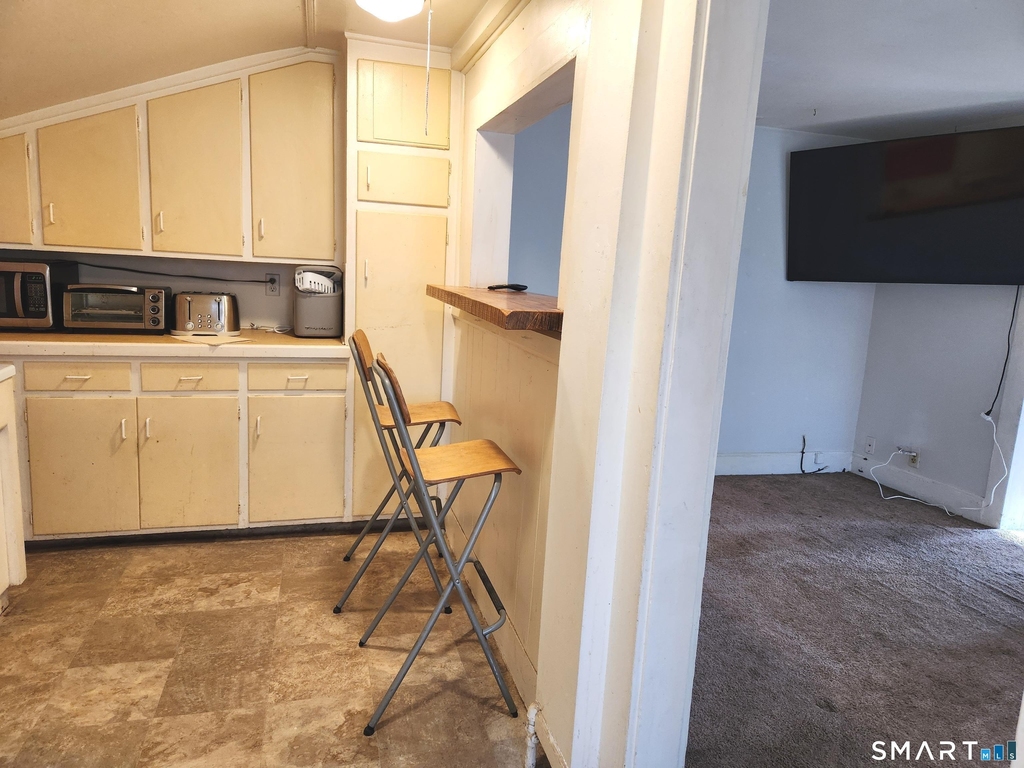 603r Center Street - Photo 8