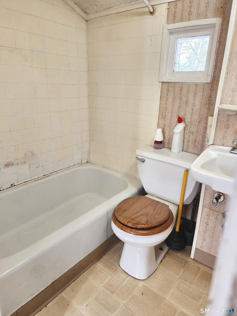 603r Center Street - Photo 13