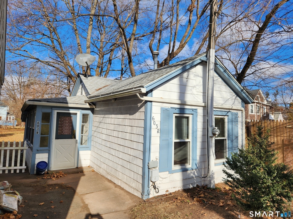 603r Center Street - Photo 1