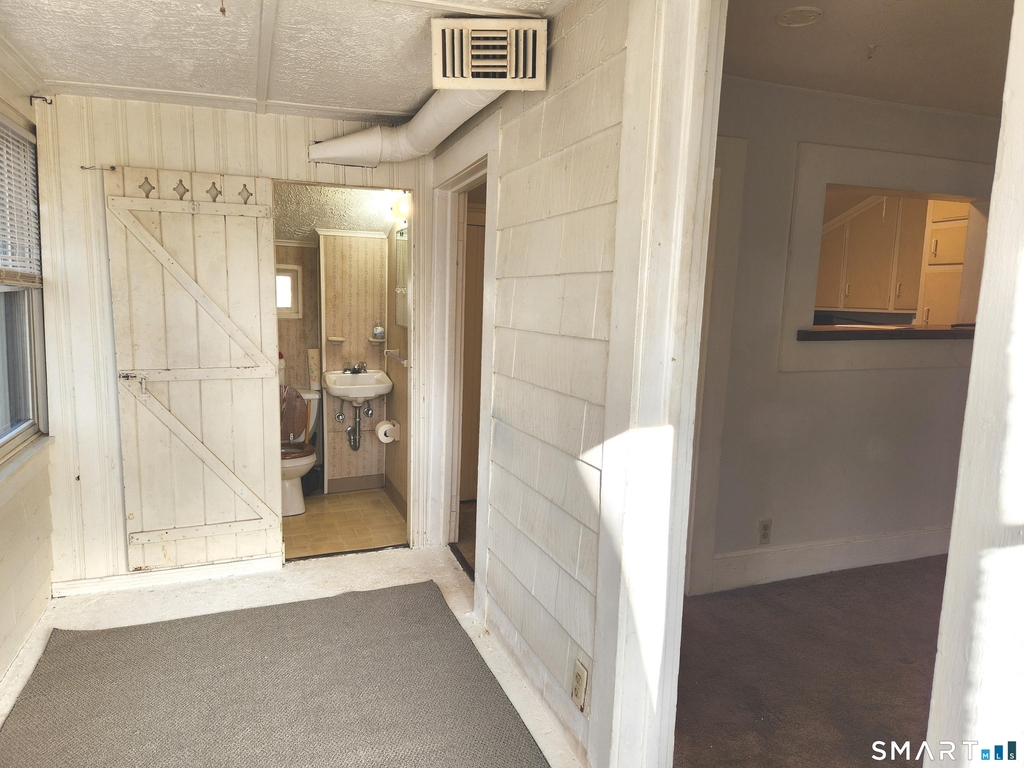 603r Center Street - Photo 3