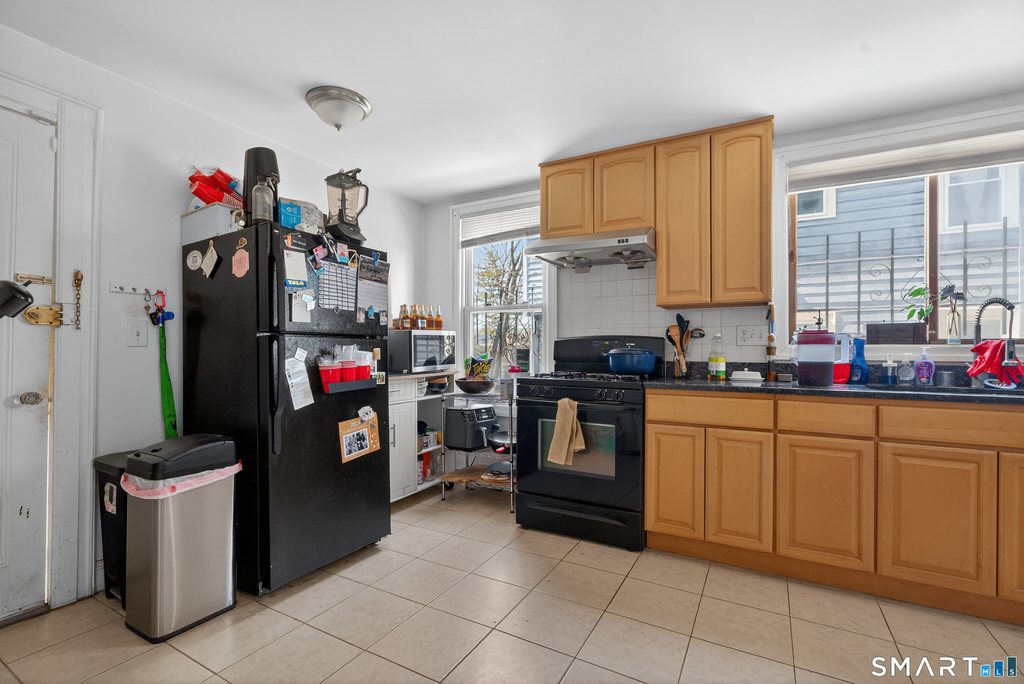 224 Huntington Street - Photo 6