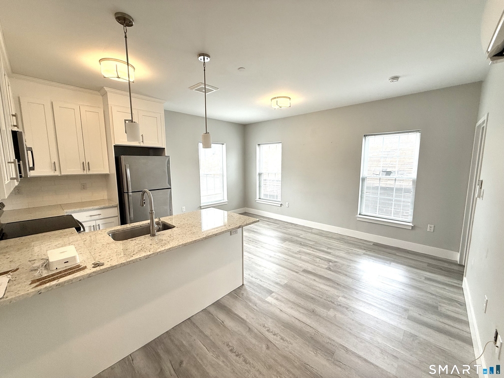 502 Howe Avenue - Photo 4