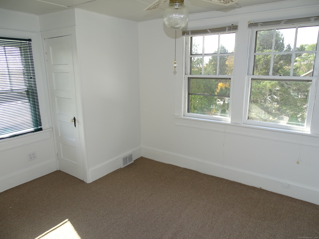 45 Olive Street - Photo 30