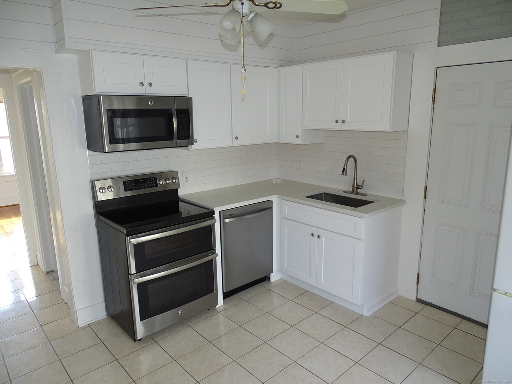 45 Olive Street - Photo 10