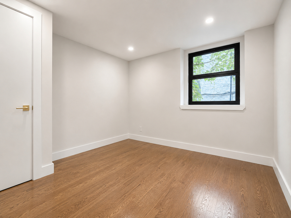 489 Washington Avenue - Photo 2