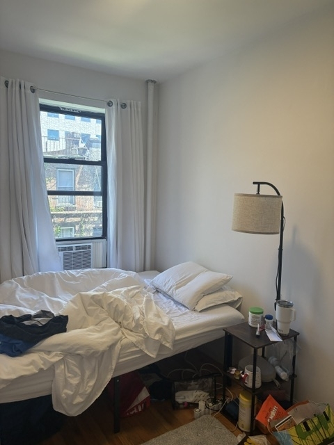 425 East 65th Street - Photo 5