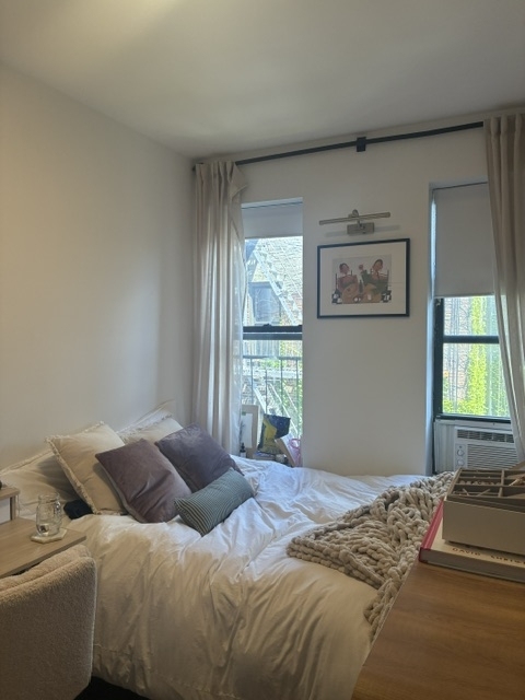 425 East 65th Street - Photo 3
