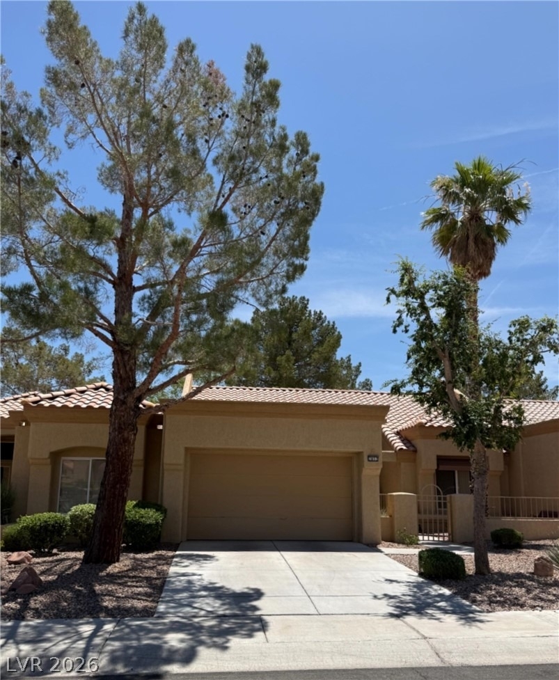 2832 Billy Casper Drive - Photo 0