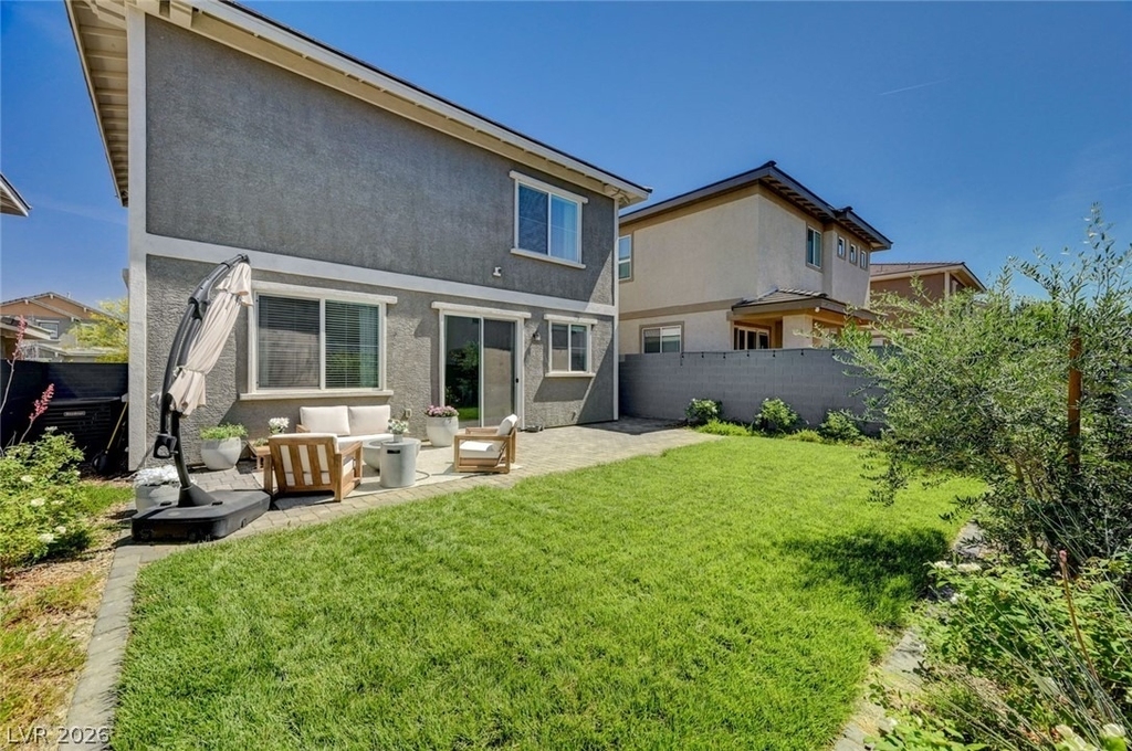 372 Silva Place - Photo 31