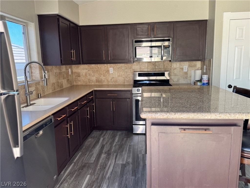 5396 Golden Barrel Avenue - Photo 16