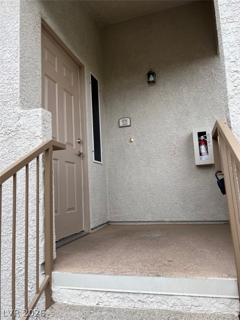 2305 W Horizon Ridge Parkway - Photo 4