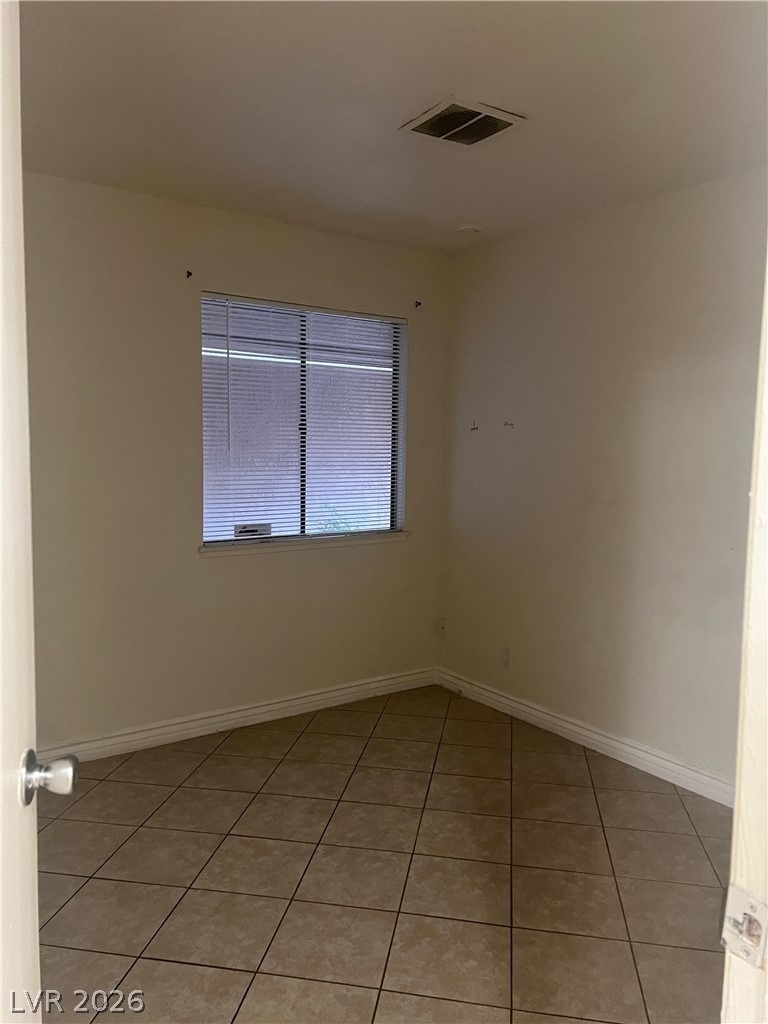 2568 Paradise Village Way - Photo 9