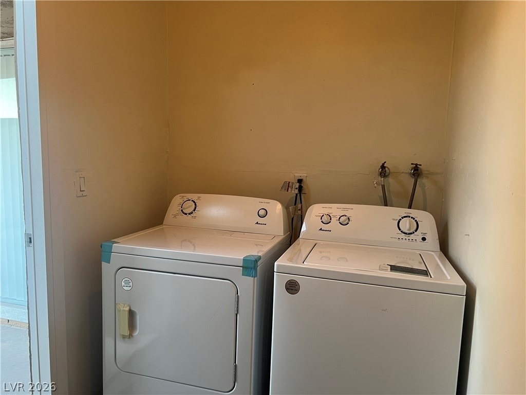 2568 Paradise Village Way - Photo 15
