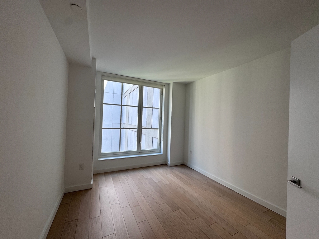 West 43rd Street - Photo 1