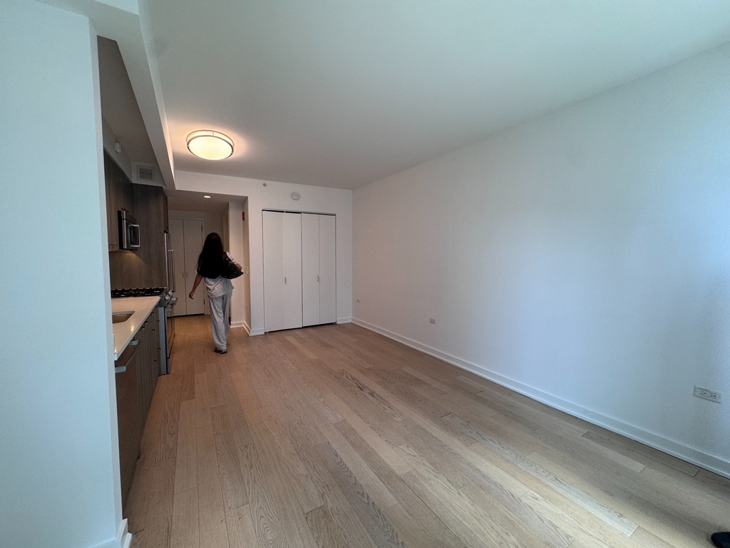 West 38th Street - Photo 0