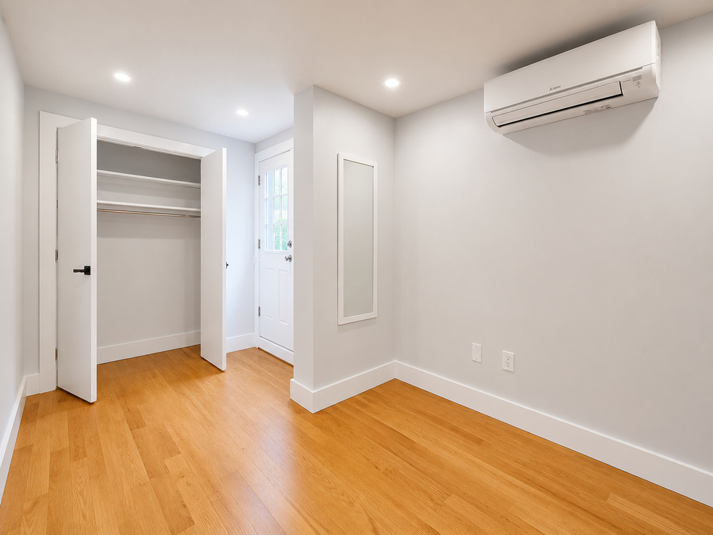 225 Halsey Street - Photo 5