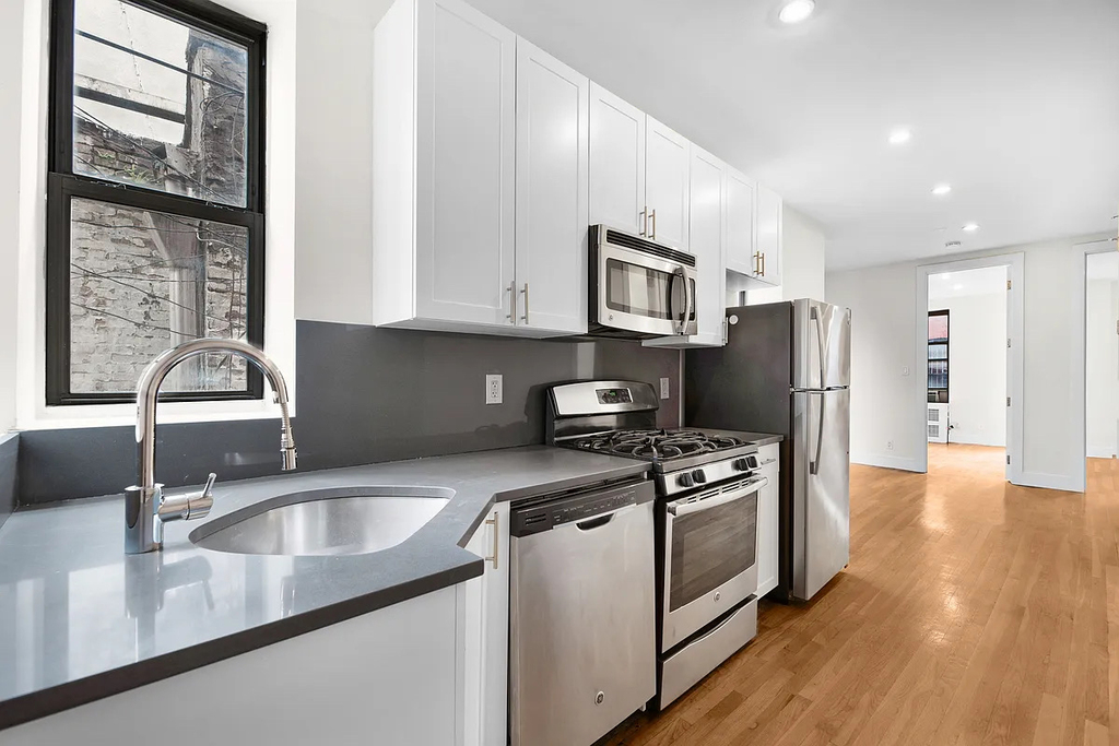 358 West 45th Street - Photo 0