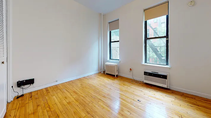 334 East 93rd Street - Photo 2