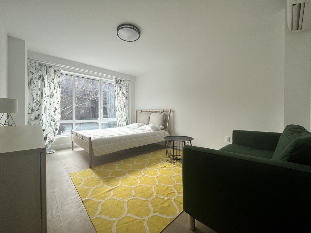 623 Avenue H - Photo 1