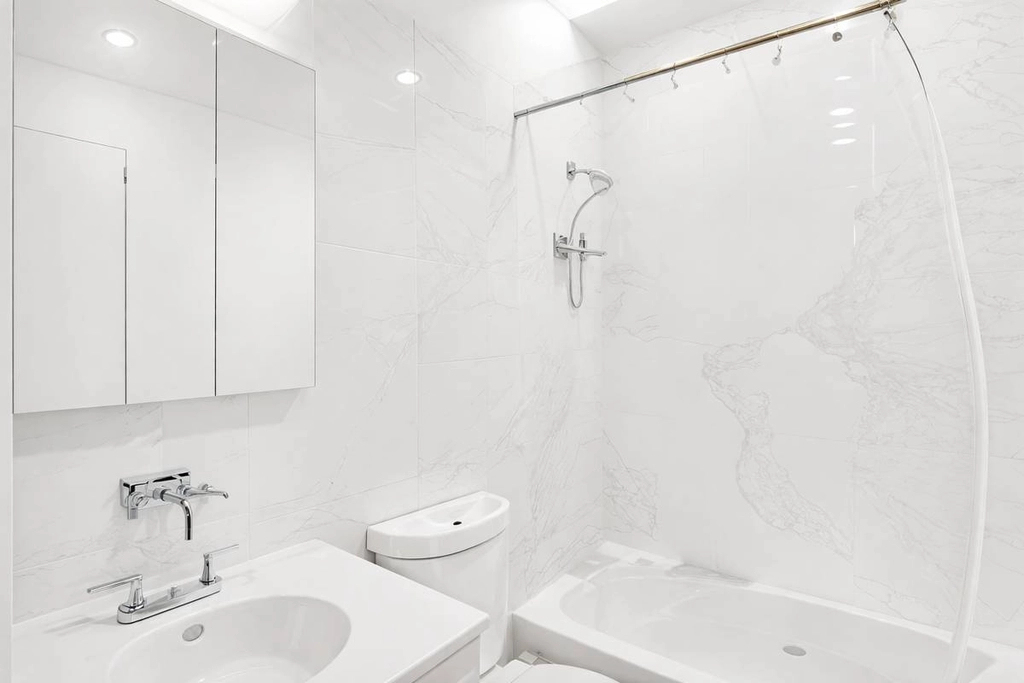 123 Mulberry Street - Photo 6