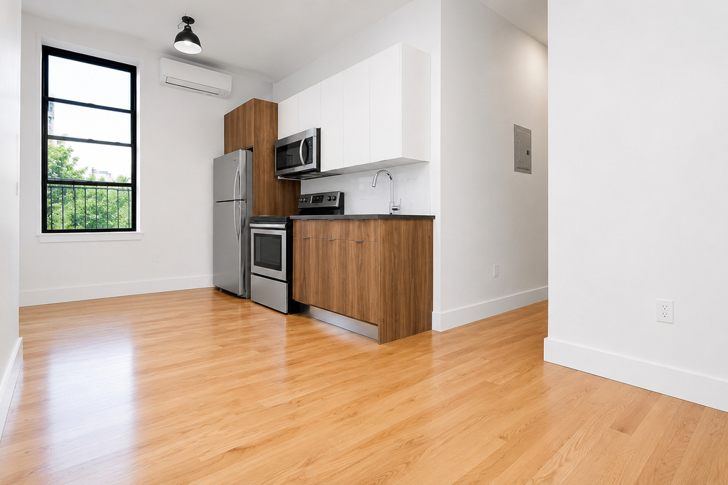 483 Evergreen Avenue - Photo 2