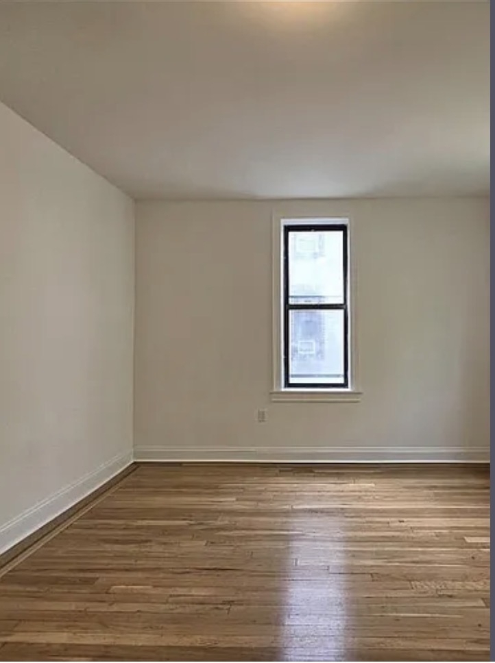 36-20 168th St,Flushing,NY 11358 - Photo 1