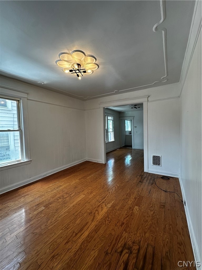 113 E Brighton Avenue - Photo 1