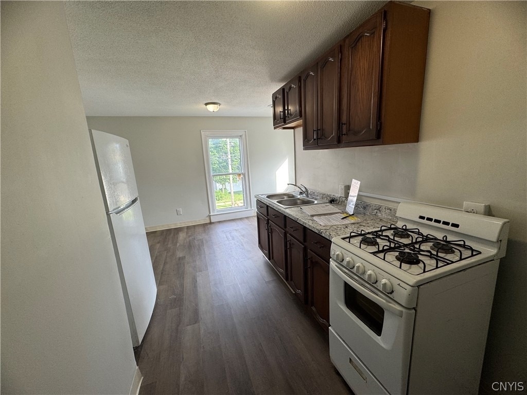 604 Court Street - Photo 18