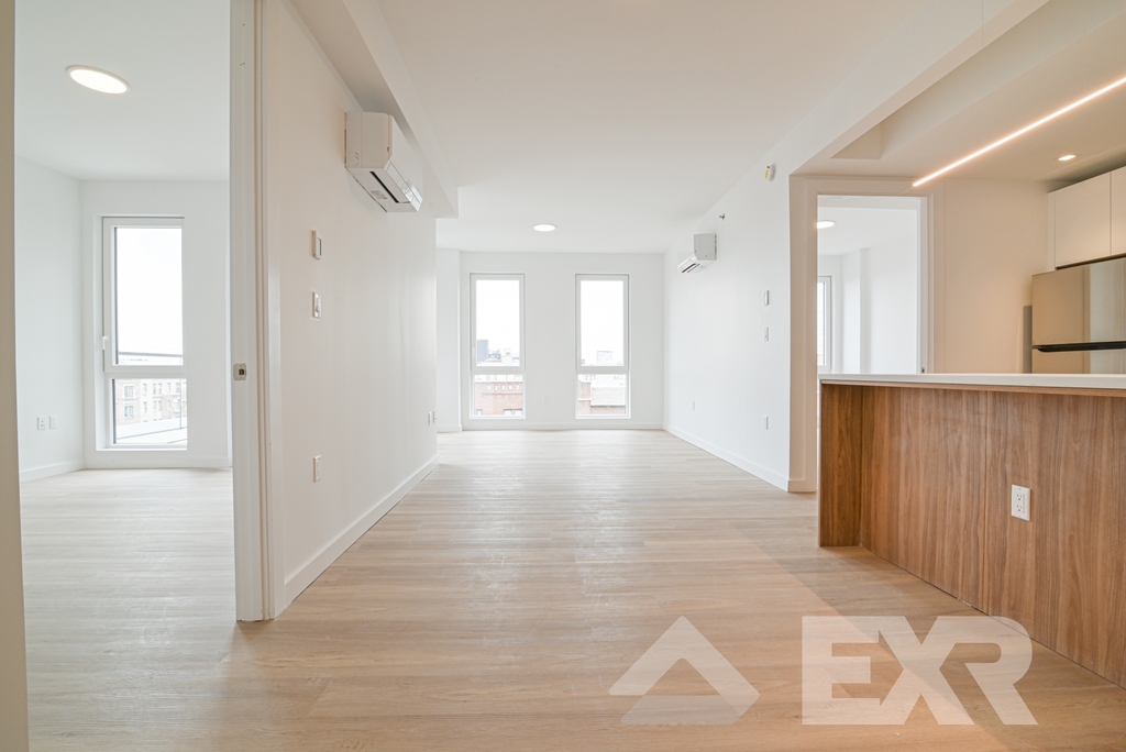 100 Lenox Road - Photo 1