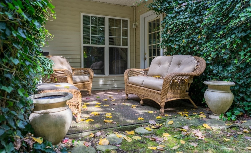 744 Royal Sunset Drive - Photo 19
